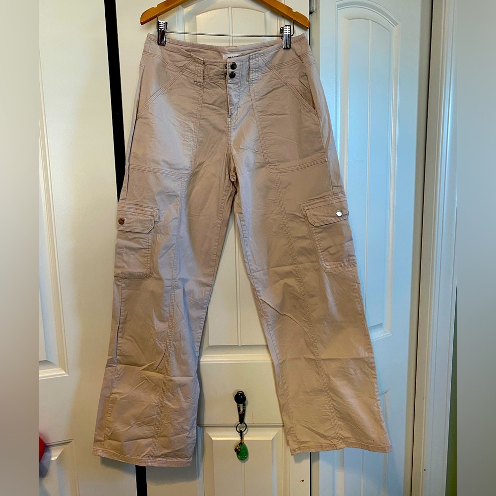 cute cargo jeans!